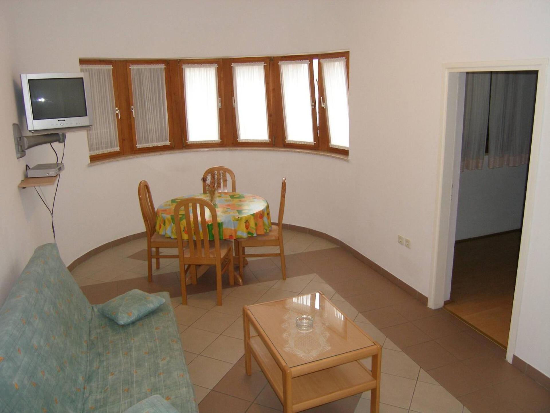 Lorena Apartments In Pola Esterno foto