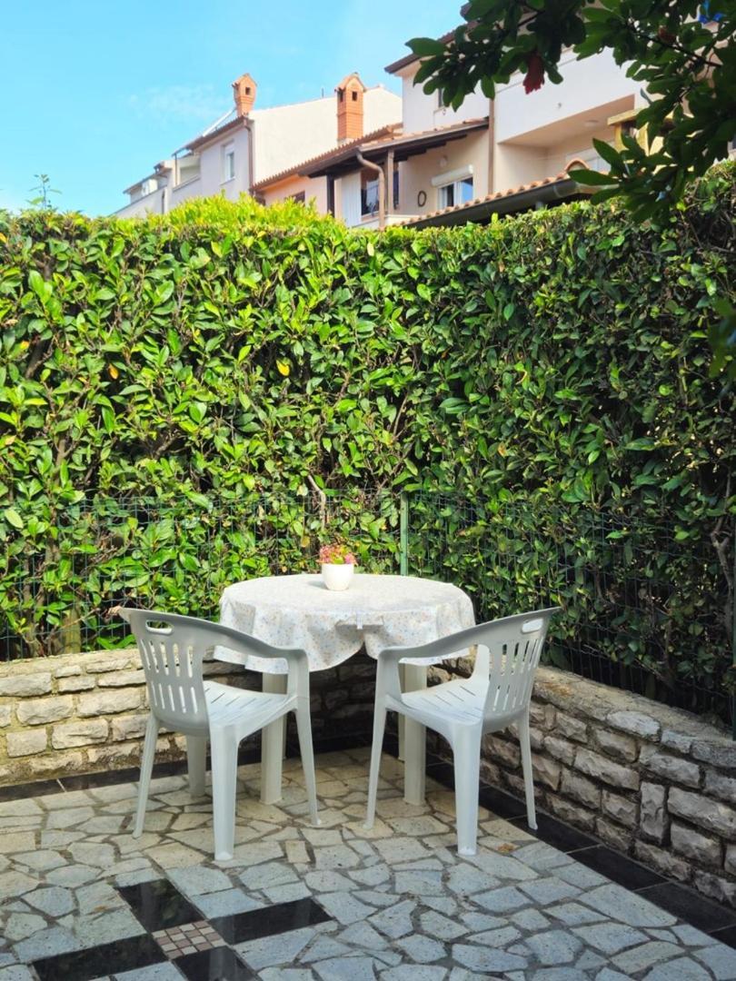 Lorena Apartments In Pola Esterno foto